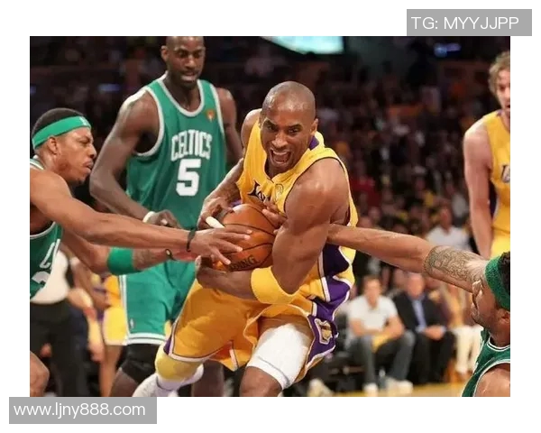 科比与乔丹巅峰对决55分传奇之夜的精彩回顾与分析